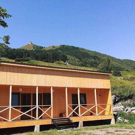 Family Hostel Nika Kazbegi Exterior photo